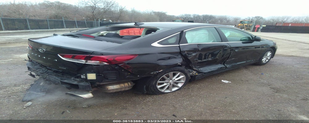 5NPE24AF5KH745116 2019 HYUNDAI SONATA photo no. 4