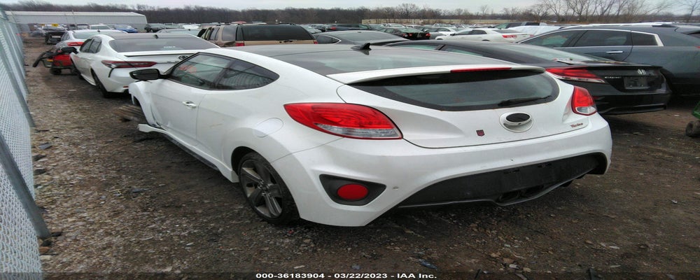 KMHTC6AE1FU230127 2015 HYUNDAI VELOSTER photo no. 3