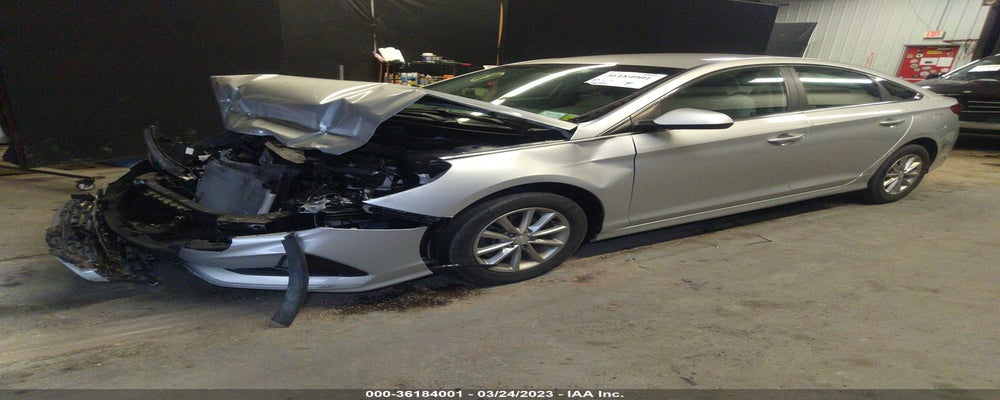 5NPE24AF3JH714705 2018 HYUNDAI SONATA photo no. 2