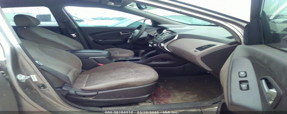 KM8JT3AB4CU441779 2012 HYUNDAI TUCSON photo no. 5