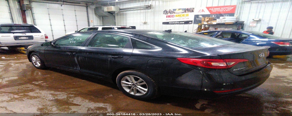 5NPE24AF4FH237306 2015 HYUNDAI SONATA photo no. 3