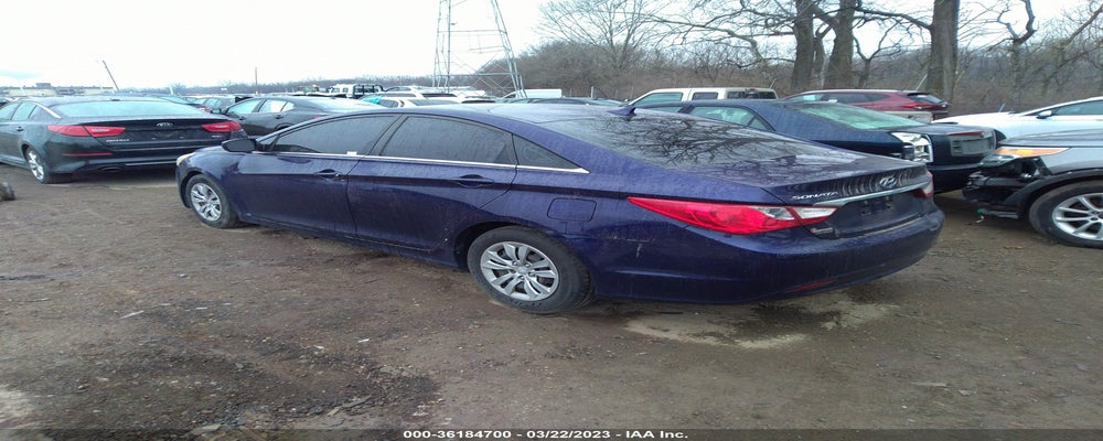 5NPEB4ACXBH072992 2011 HYUNDAI SONATA photo no. 3