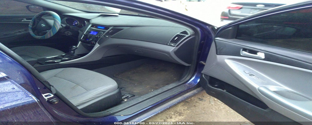 5NPEB4ACXBH072992 2011 HYUNDAI SONATA photo no. 5