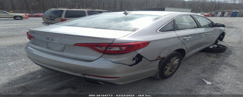 5NPE24AF3FH071134 2015 HYUNDAI SONATA photo no. 4