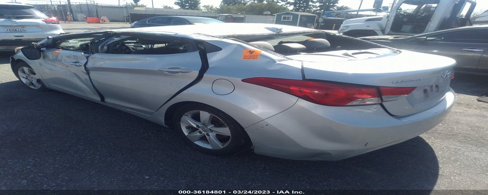 5NPDH4AE5DH323593 2013 HYUNDAI ELANTRA photo no. 3