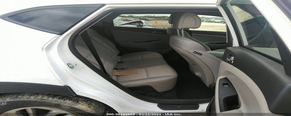 KM8J3CA48JU756146 2018 HYUNDAI TUCSON photo no. 8