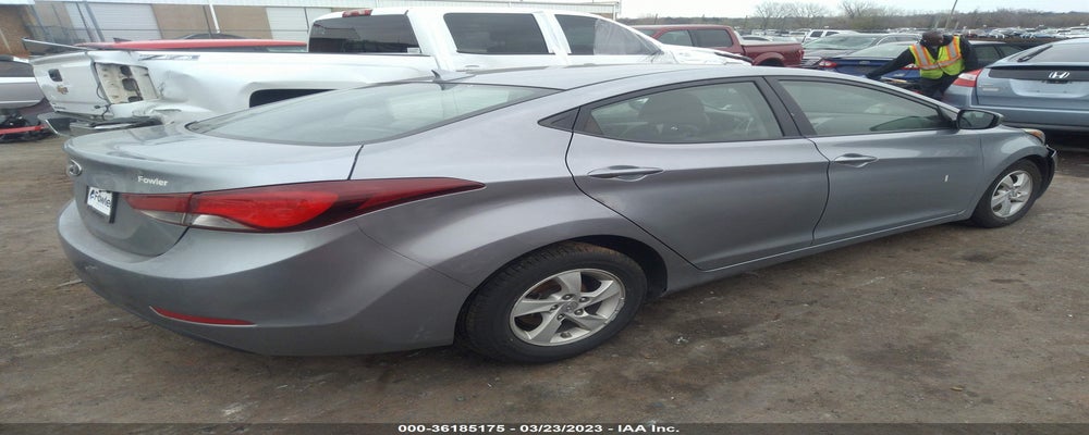 5NPDH4AE5FH608037 2015 HYUNDAI ELANTRA photo no. 4