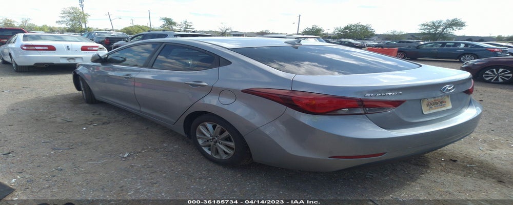 5NPDH4AE9GH738131 2016 HYUNDAI ELANTRA photo no. 3