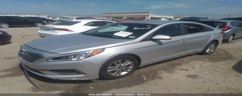 5NPE24AF3GH327645 2016 HYUNDAI SONATA photo no. 2