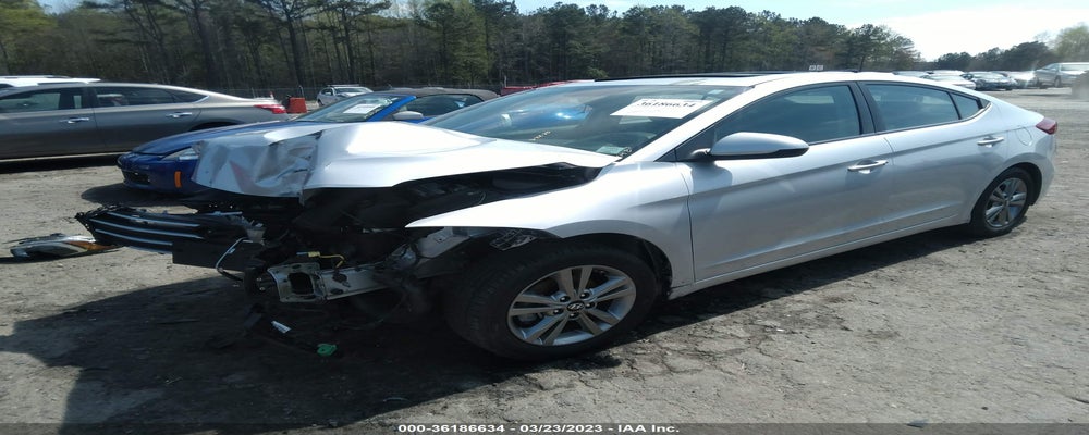 5NPD84LF4HH148314 2017 HYUNDAI ELANTRA photo no. 2