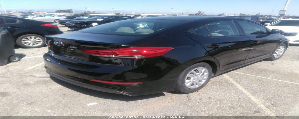 5NPD74LF4JH216118 2018 HYUNDAI ELANTRA photo no. 4