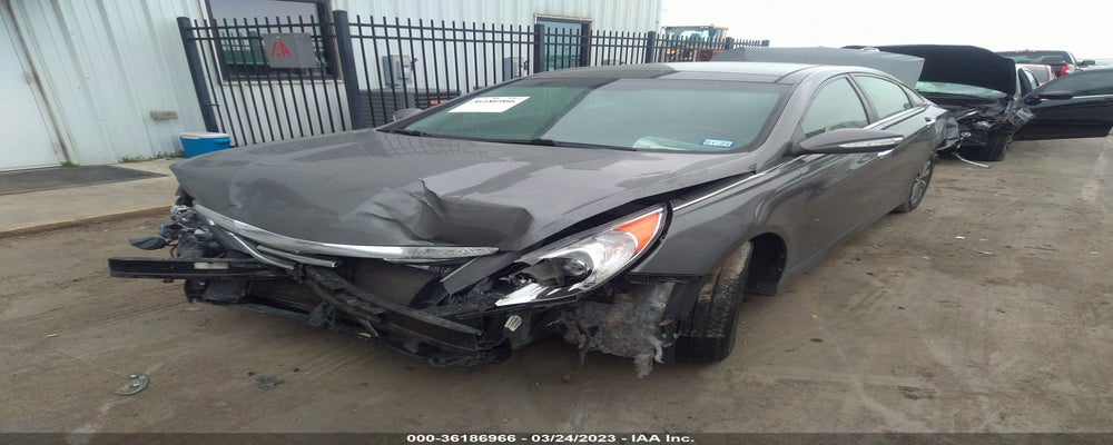 5NPEC4ACXEH827401 2014 HYUNDAI SONATA photo no. 2