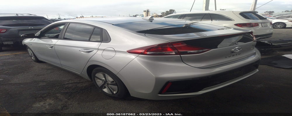 KMHC65LC7HU057438 2017 HYUNDAI IONIQ photo no. 3