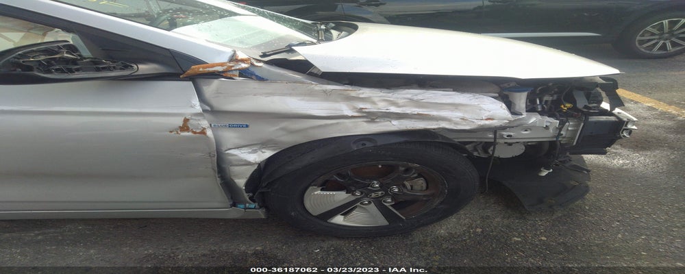 KMHC65LC7HU057438 2017 HYUNDAI IONIQ photo no. 6