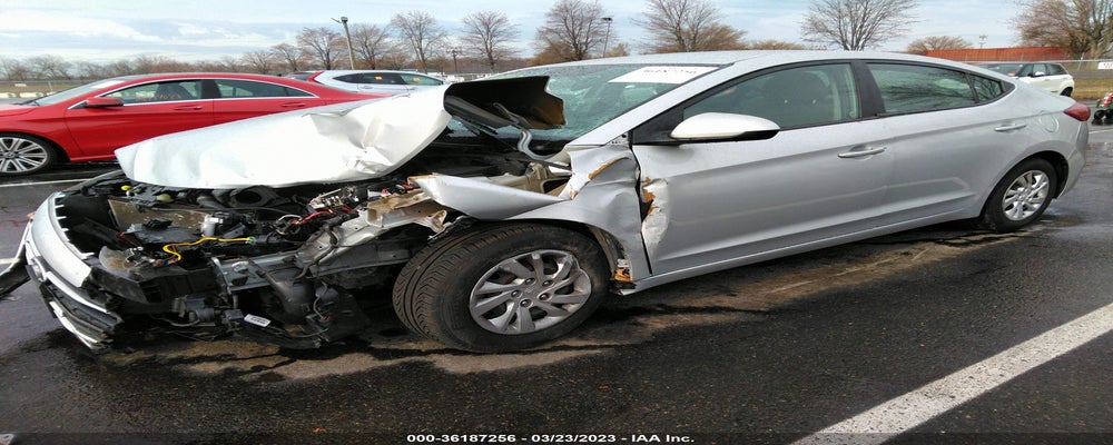 5NPD74LF5JH349213 2018 HYUNDAI ELANTRA photo no. 2