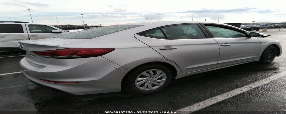 5NPD74LF5JH349213 2018 HYUNDAI ELANTRA photo no. 4