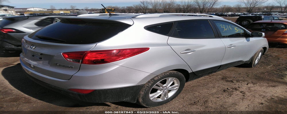 KM8JU3AC0AU111530 2010 HYUNDAI TUCSON photo no. 4