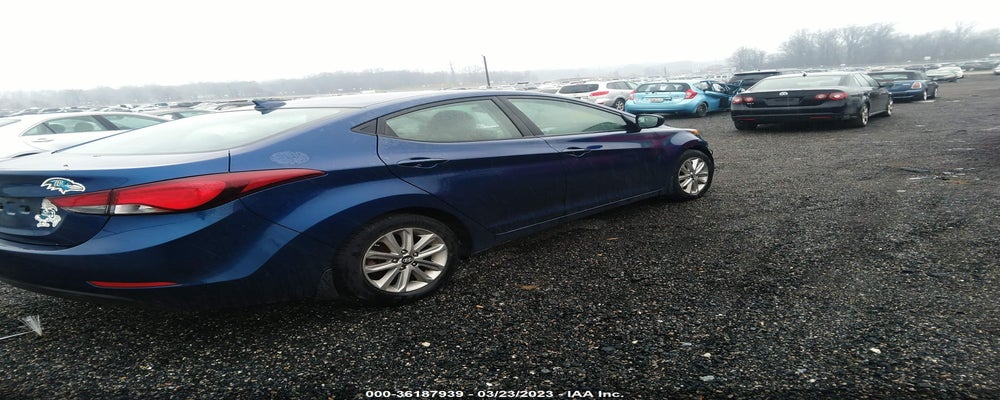 5NPDH4AE5GH679885 2016 HYUNDAI ELANTRA photo no. 4