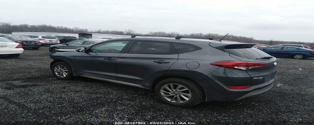 KM8J3CA2XHU348515 2017 HYUNDAI TUCSON photo no. 3