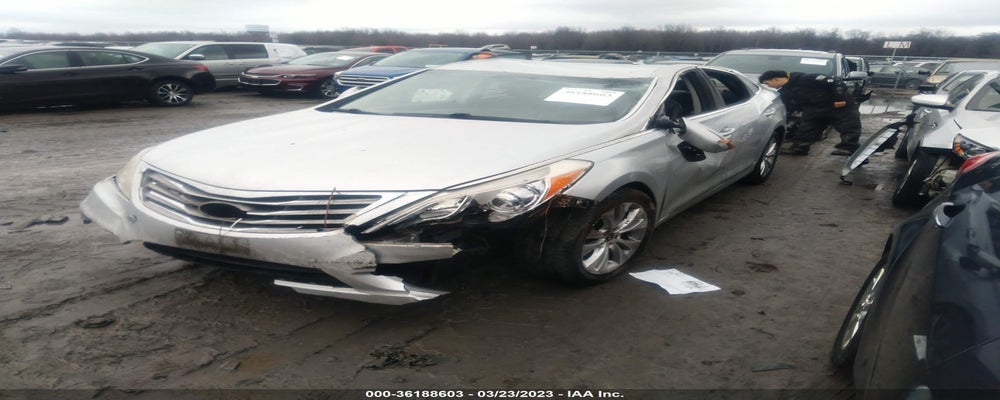 KM8FG4JG7CA152599 2012 HYUNDAI AZERA photo no. 2