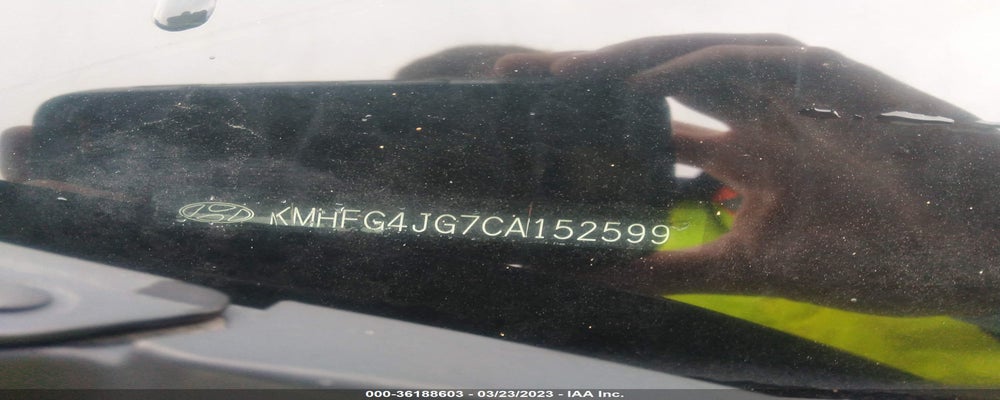KM8FG4JG7CA152599 2012 HYUNDAI AZERA photo no. 9
