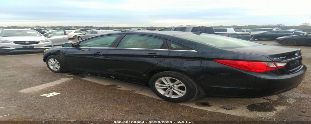 5NPEB4AC4DH791982 2013 HYUNDAI SONATA photo no. 3