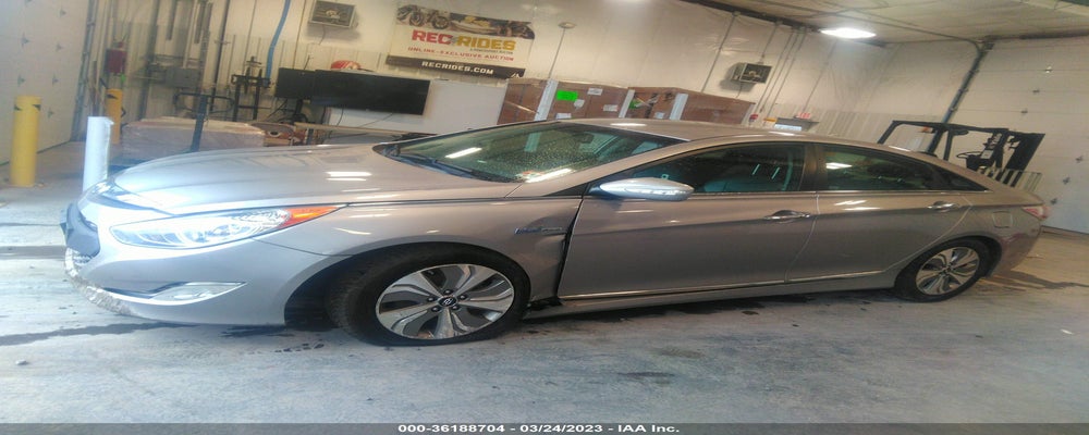 KMHEC4A46DA091048 2013 HYUNDAI SONATA HYBRID photo no. 2