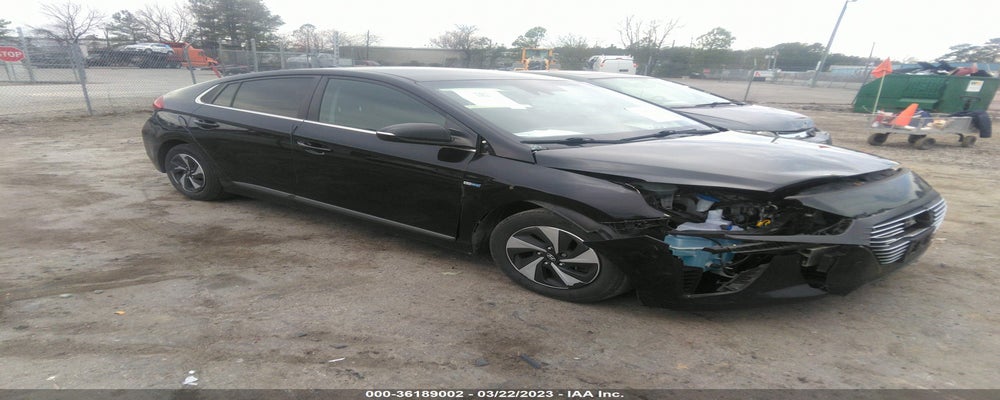 KMHC75LC1HU031088 2017 HYUNDAI IONIQ HYBRID photo no. 11