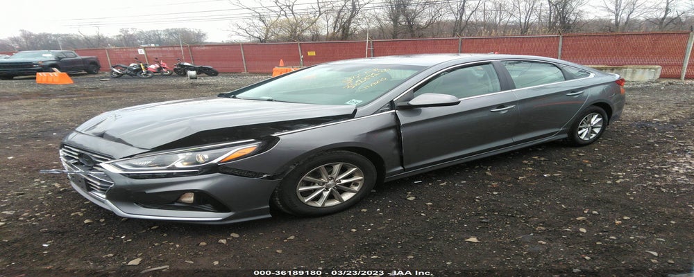 5NPE24AF1KH742116 2019 HYUNDAI SONATA photo no. 2
