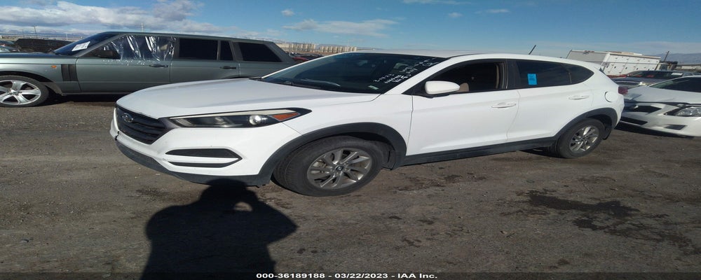 KM8J23A41GU168763 2016 HYUNDAI TUCSON photo no. 2