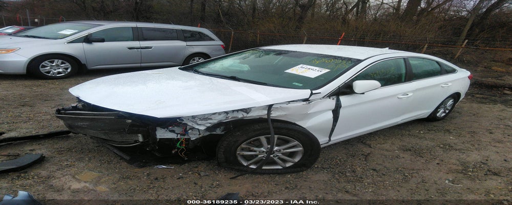 5NPE24AF4HH577154 2017 HYUNDAI SONATA photo no. 2