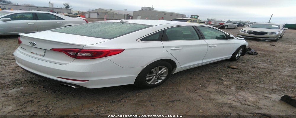 5NPE24AF4HH577154 2017 HYUNDAI SONATA photo no. 4