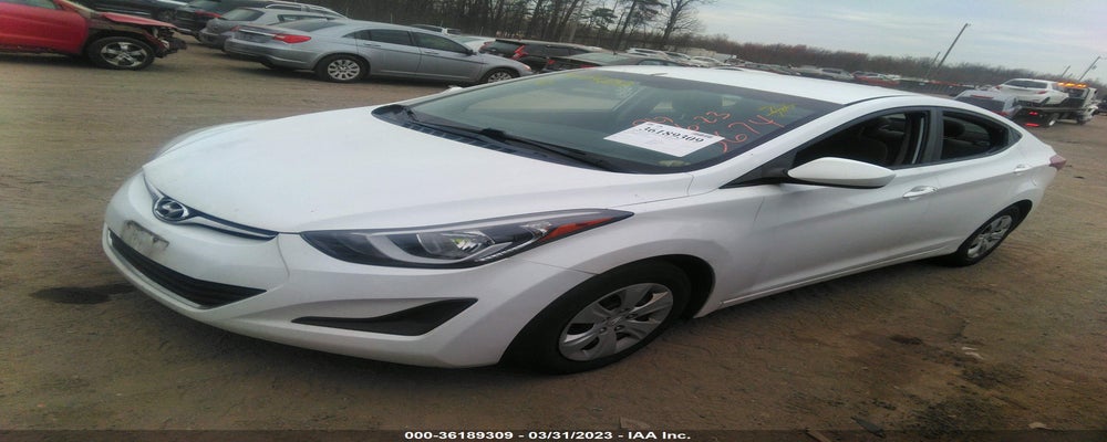 5NPDH4AE8GH783674 2016 HYUNDAI ELANTRA photo no. 2