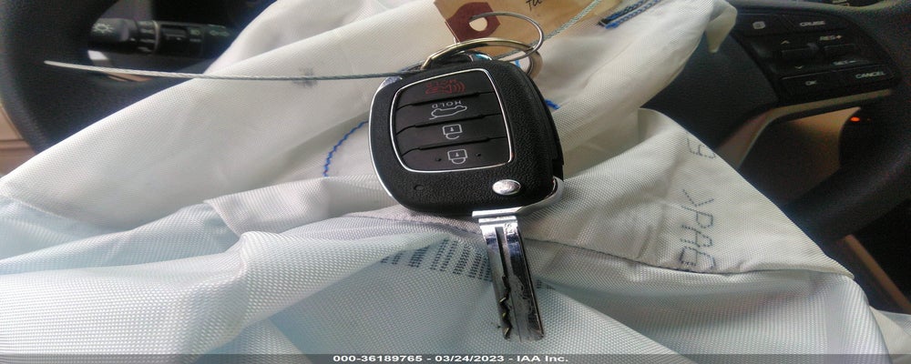 KM8J33A4XHU588360 2017 HYUNDAI TUCSON photo no. 11