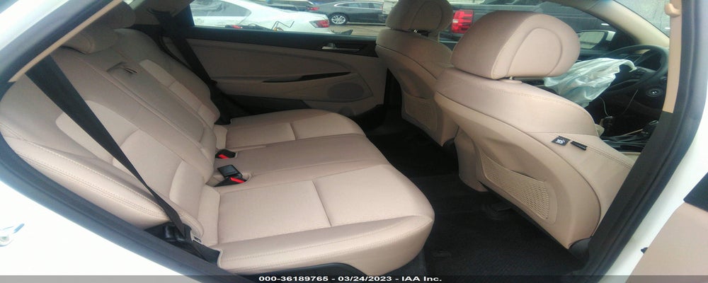 KM8J33A4XHU588360 2017 HYUNDAI TUCSON photo no. 8