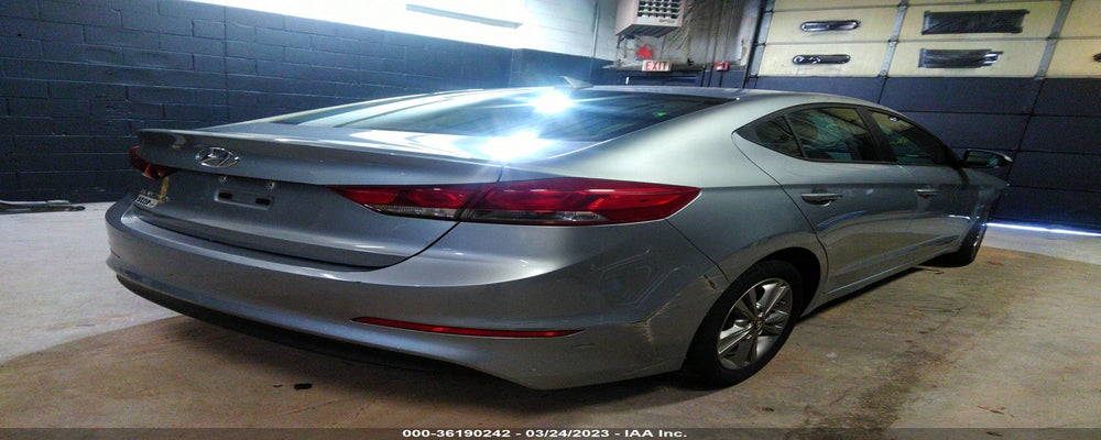5NPD84LF4HH124143 2017 HYUNDAI ELANTRA photo no. 4