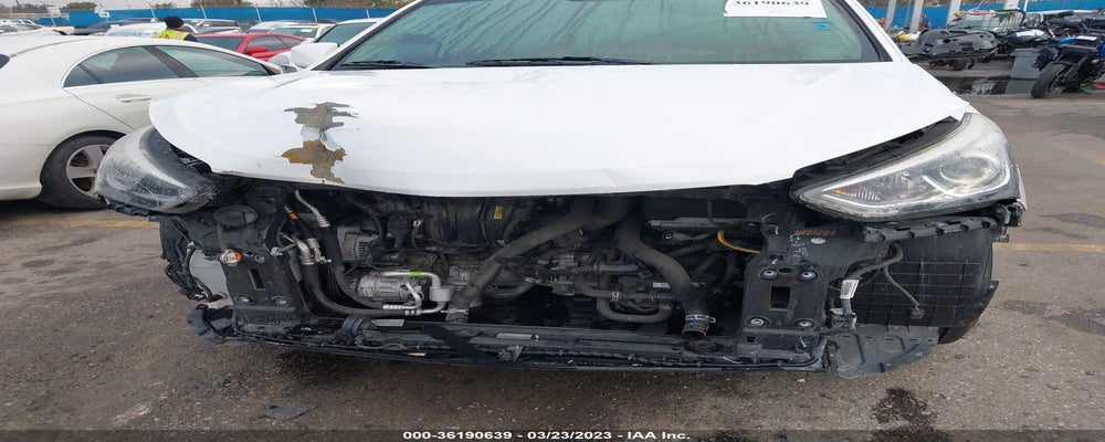 5NMZU3LB6HH011235 2017 HYUNDAI SANTA FE SPORT photo no. 6