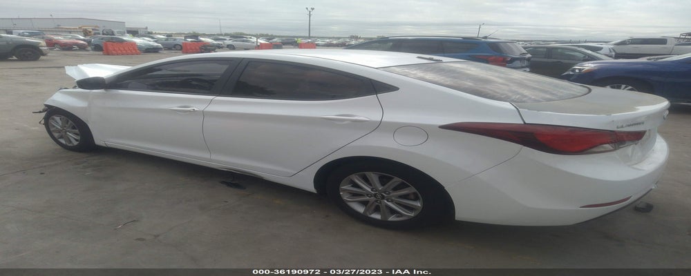5NPDH4AEXGH768318 2016 HYUNDAI ELANTRA photo no. 3