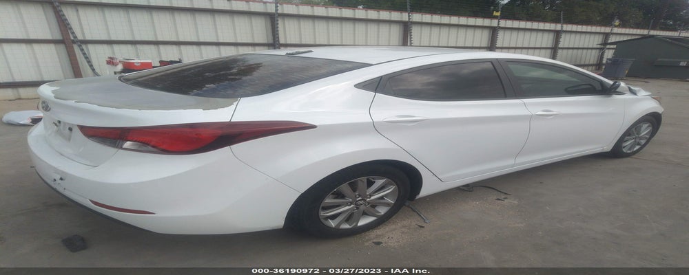 5NPDH4AEXGH768318 2016 HYUNDAI ELANTRA photo no. 4