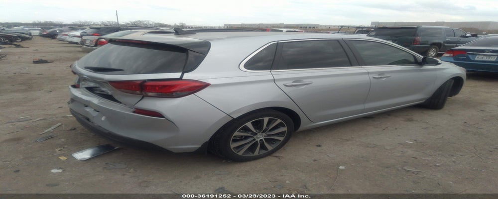 KMHH35LE1JU076024 2018 HYUNDAI ELANTRA GT photo no. 4