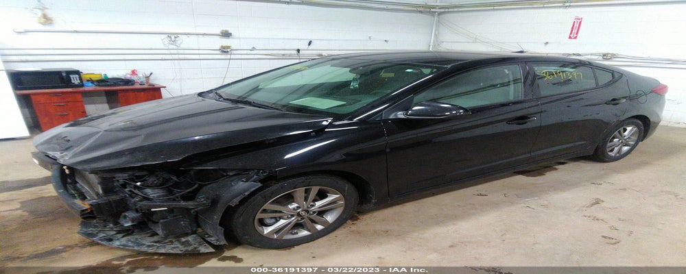 5NPD84LF9HH177761 2017 HYUNDAI ELANTRA photo no. 2
