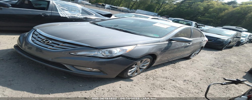 5NPEC4AC4DH622008 2013 HYUNDAI SONATA photo no. 2
