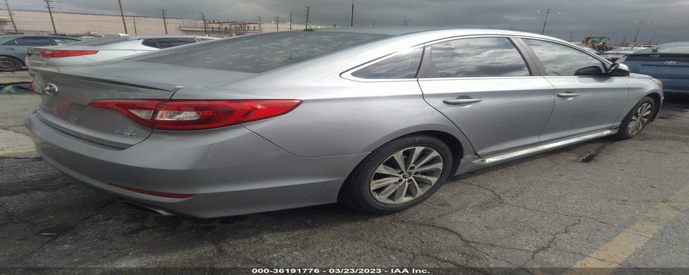5NPE34AF8HH529069 2017 HYUNDAI SONATA photo no. 4