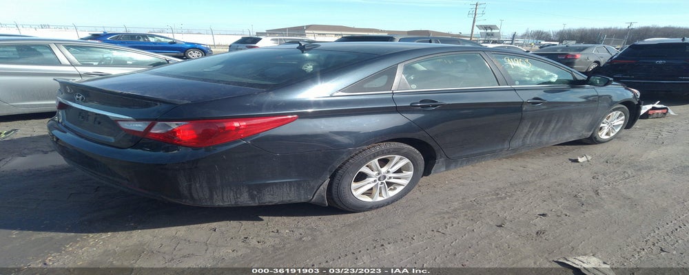 5NPEB4AC0DH744481 2013 HYUNDAI SONATA photo no. 4