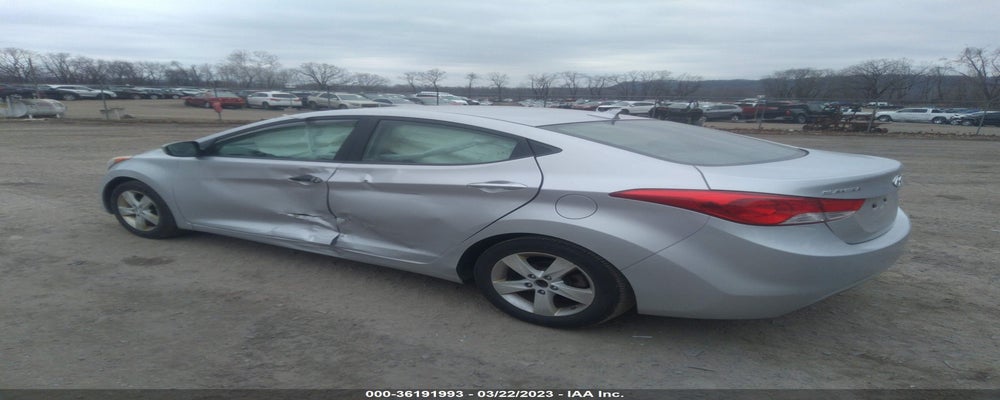 KMHDH4AE2DU547941 2013 HYUNDAI ELANTRA photo no. 3