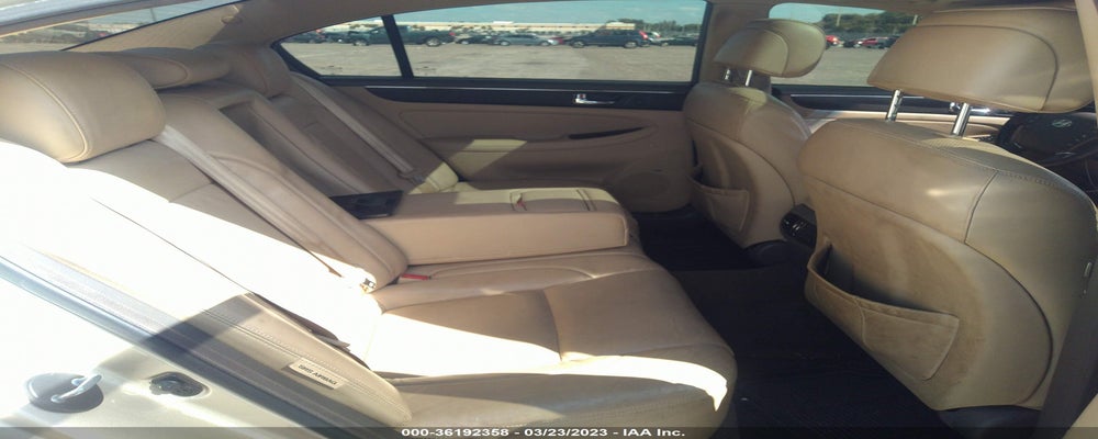 KMHGC4DF4BU116112 2011 HYUNDAI GENESIS photo no. 8
