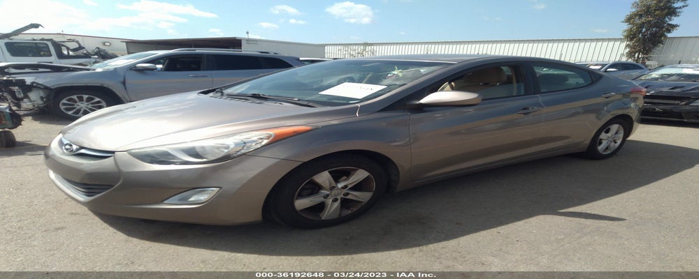 5NPDH4AE2DH221345 2013 HYUNDAI ELANTRA photo no. 2
