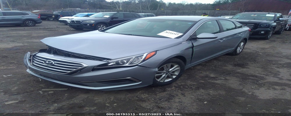 5NPE24AF5HH532420 2017 HYUNDAI SONATA photo no. 2