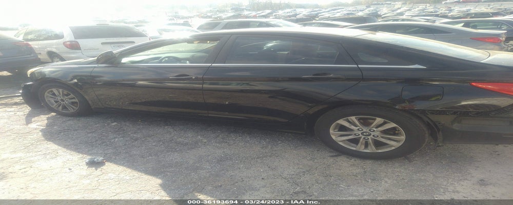 5NPEB4AC6BH005922 2011 HYUNDAI SONATA photo no. 3