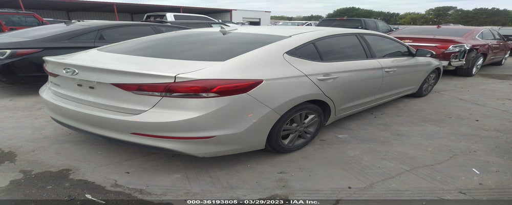 5NPD84LF5JH382015 2018 HYUNDAI ELANTRA photo no. 4